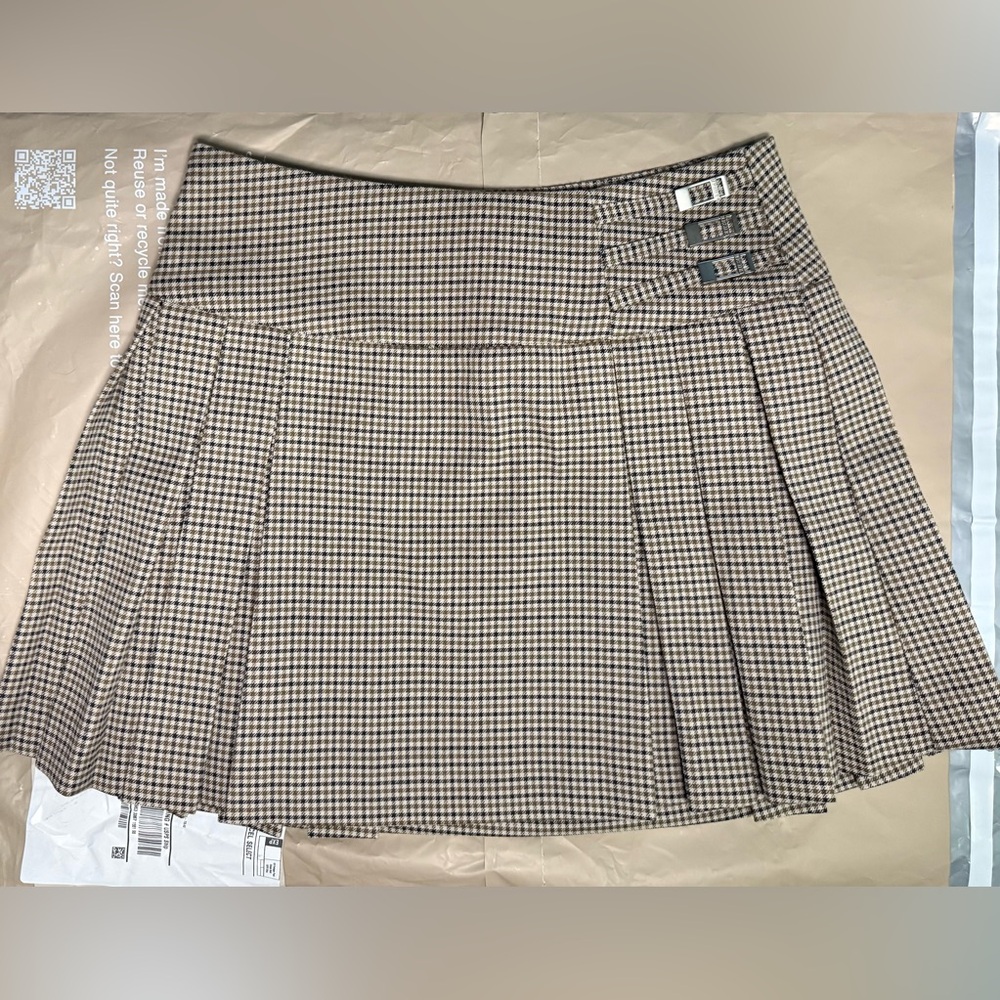 Meshki Tan Check Angie Pleated Buckle Mini Suiting Skirt - Spring Suiting NWOT - Picture 7 of 12